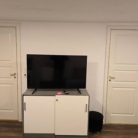 Beautiful 2 Rooms Apartment In Klofta,Near Oslo Airport& Oslo 外观 照片